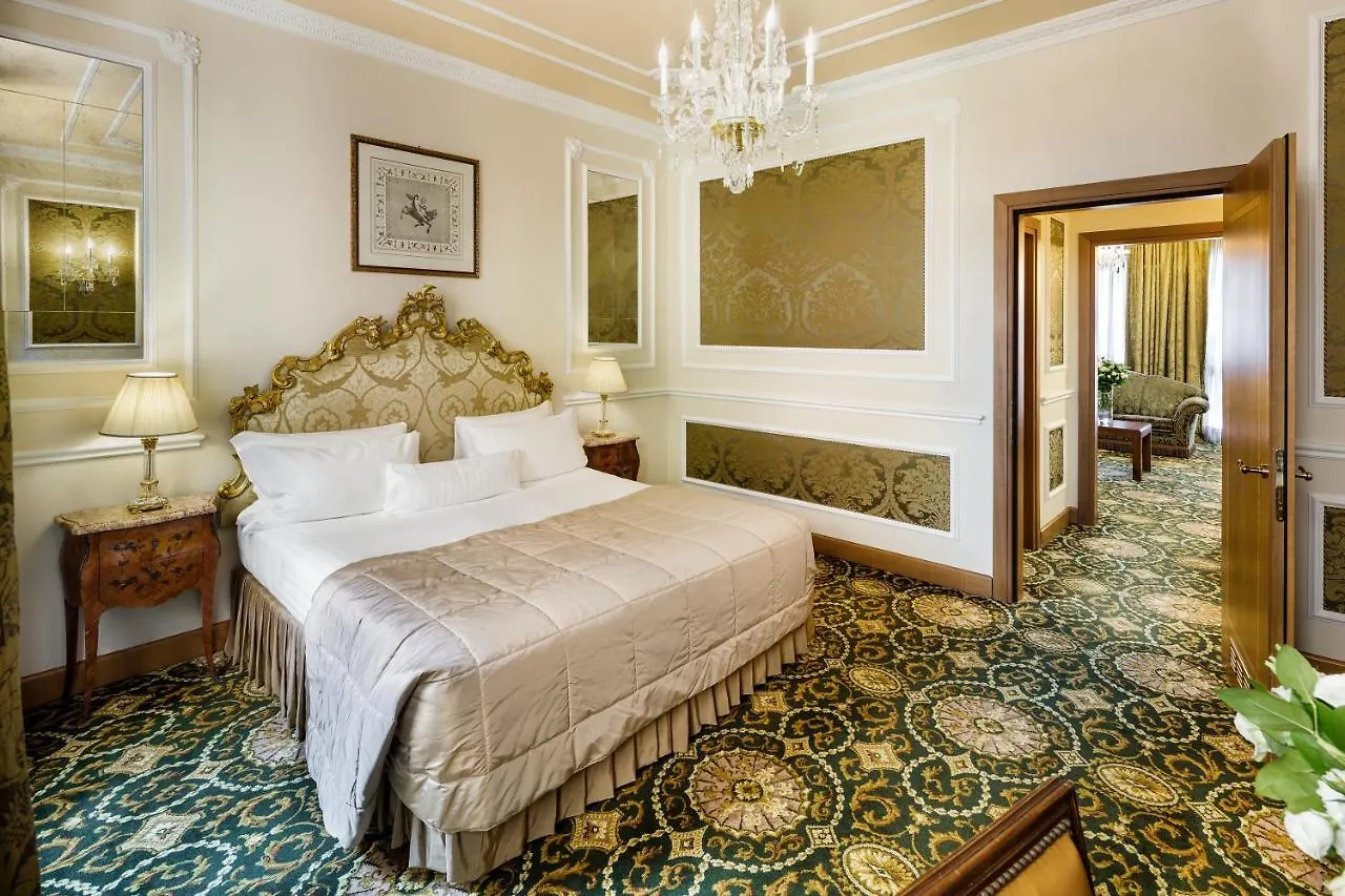 Baglioni Hotel Carlton - The Leading Hotels Of The World Milánó Olaszország